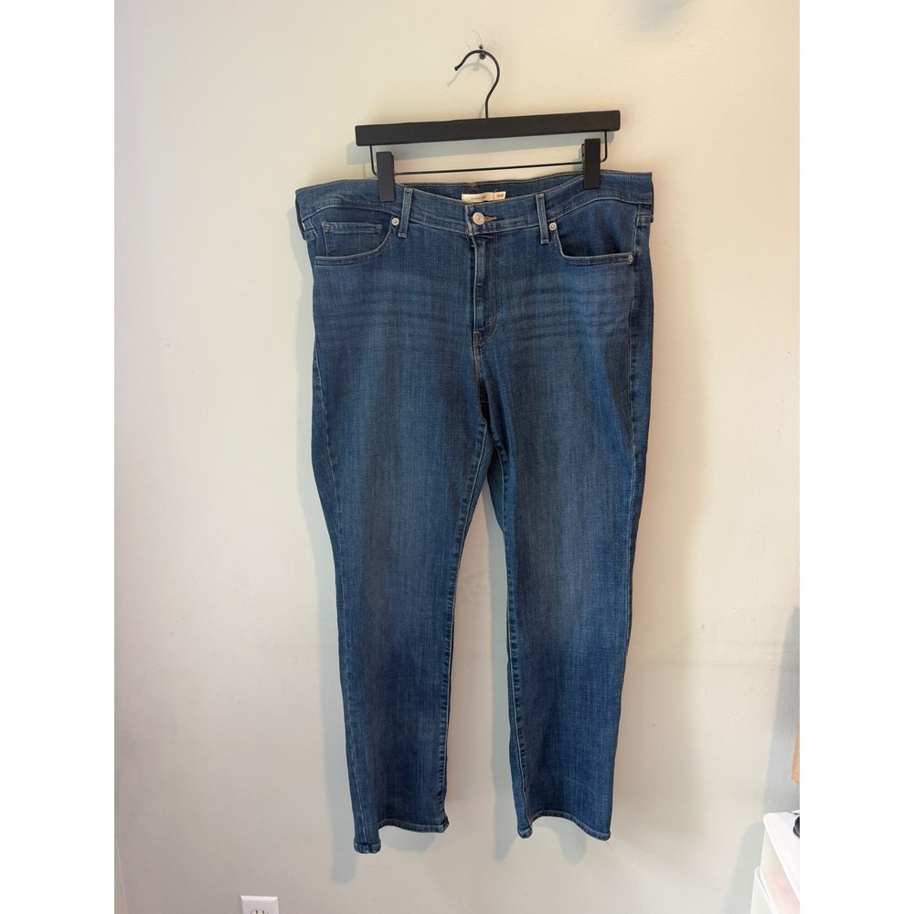 Levis Classic Straight‎ Leg Jeans Plus Size 18W Medium Wash Blue 23648-0036